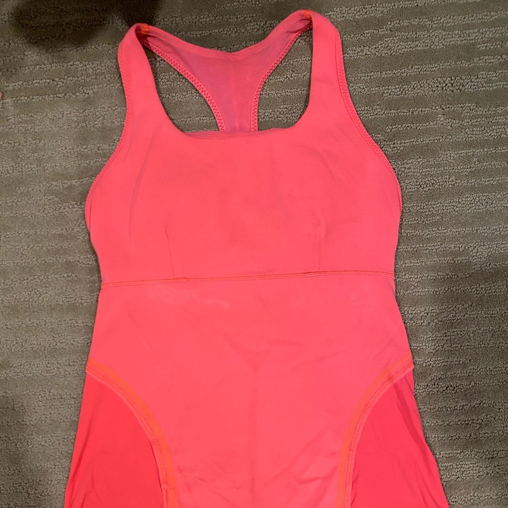 Lulu Lemon size 8 tank top